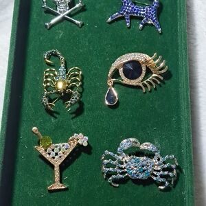 Colorful Brooch Set with Crystals